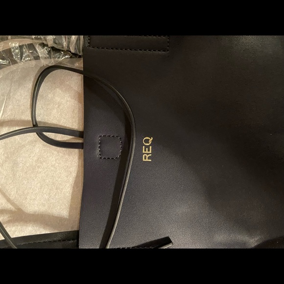 Mark and Graham tote - Picture 5 of 8